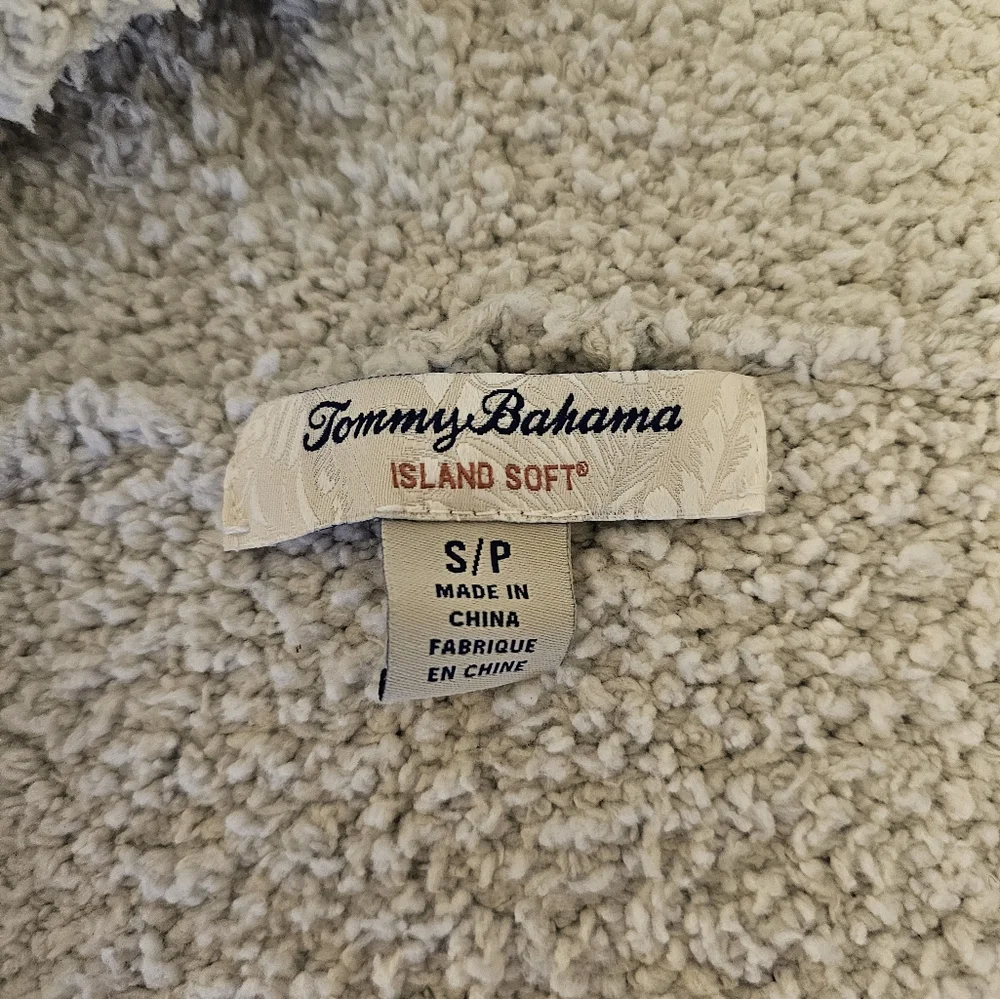 Tommy Bahama questions leave